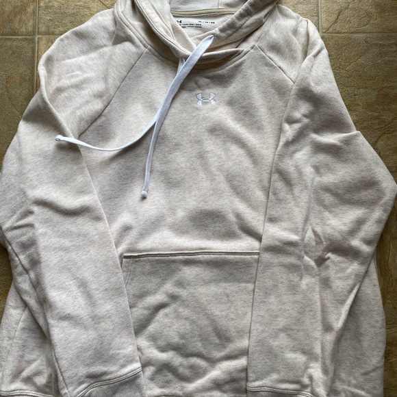 Under Armour XL Sweat Shirt - Picture 2 of 2